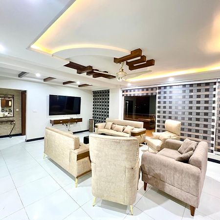 Penthouse 3Bedrooms - Luxury Apartment Hotel Islamabad Exterior photo